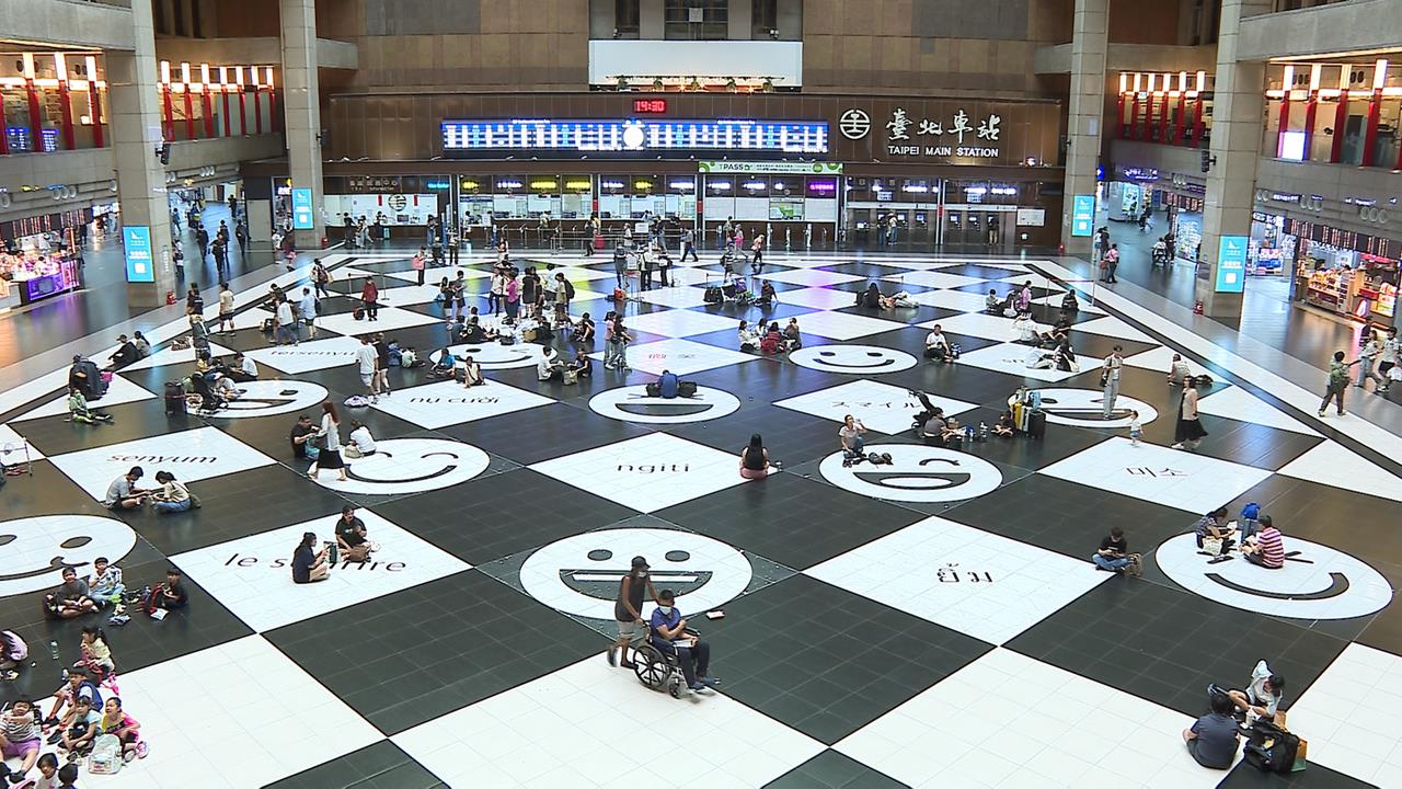 北車大變身！黑白棋地坪走入歷史　600吋LED巨牆登場、8台水冷扇救酷暑