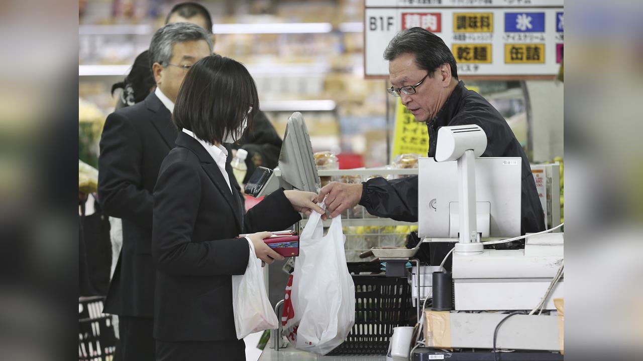 日本食用油４月起喊漲　民間省油大作戰撐過高物價