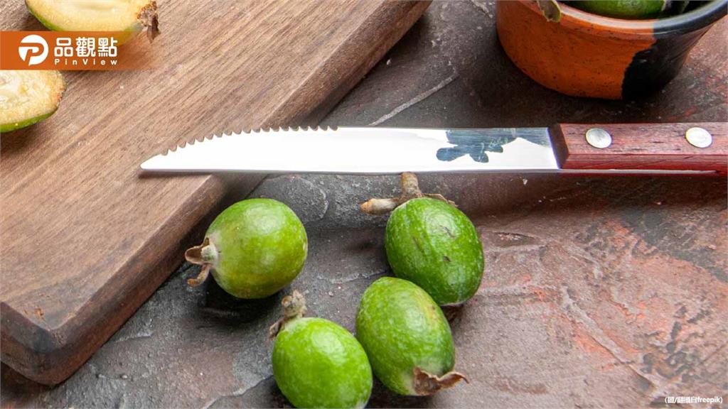 高雄男持檳榔刀刺穿朋友頸部！而且他40年前就曾殺過人