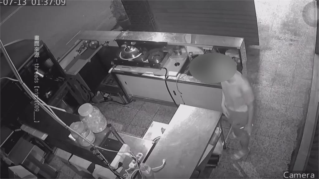 監視器變抓人直播　男女深夜亂闖店吸毒被逮