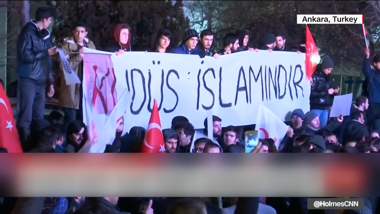 土耳其等穆斯林上街示威  反美情緒高漲