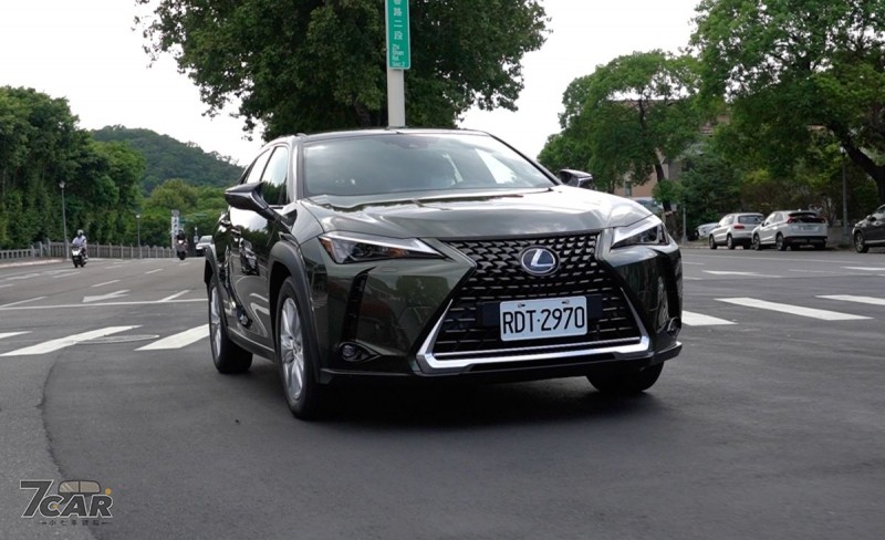 剛性 / 配備大升級　2023 年式 Lexus UX250h 豪華版 試駕 