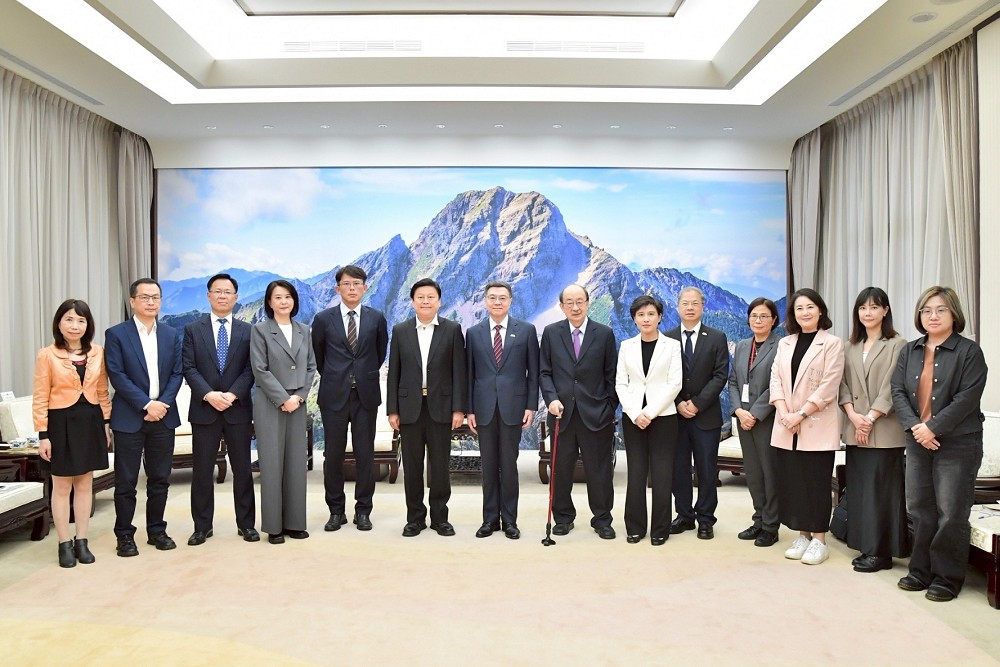 國是會議柯建銘搶座位 卓榮泰:國家是一體無主客之分