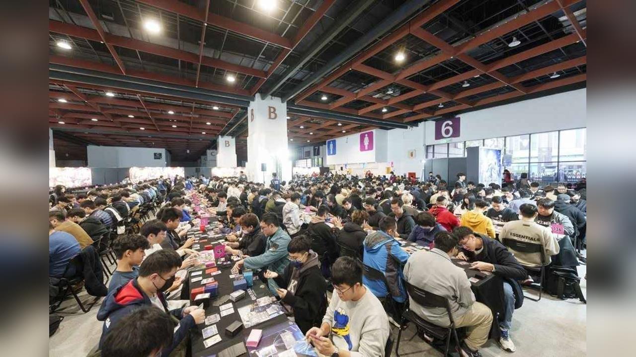 從航海王到數碼寶貝 萬代卡牌嘉年華掀起玩家的熱血回憶