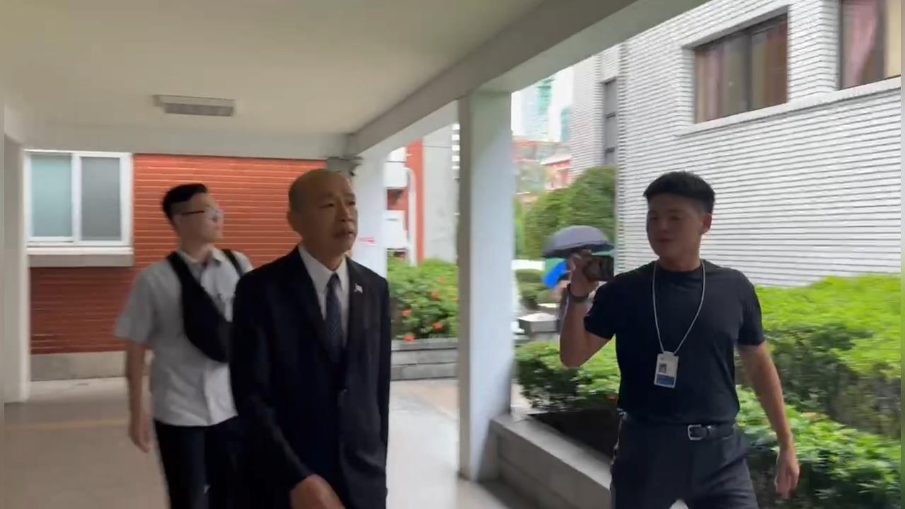 快新聞／傅崐萁還在氣？傳私下喊韓國瑜「總統好」　兩人反應曝光了