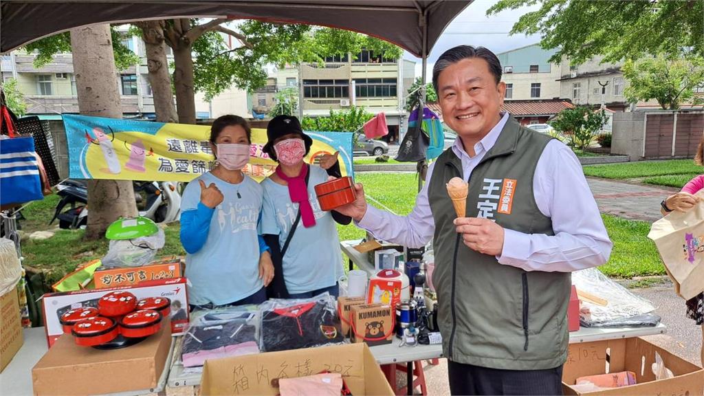 快新聞／王定宇臉書盛讚「捍衛民主台灣」　陳慕義親留言回覆讓他樂翻