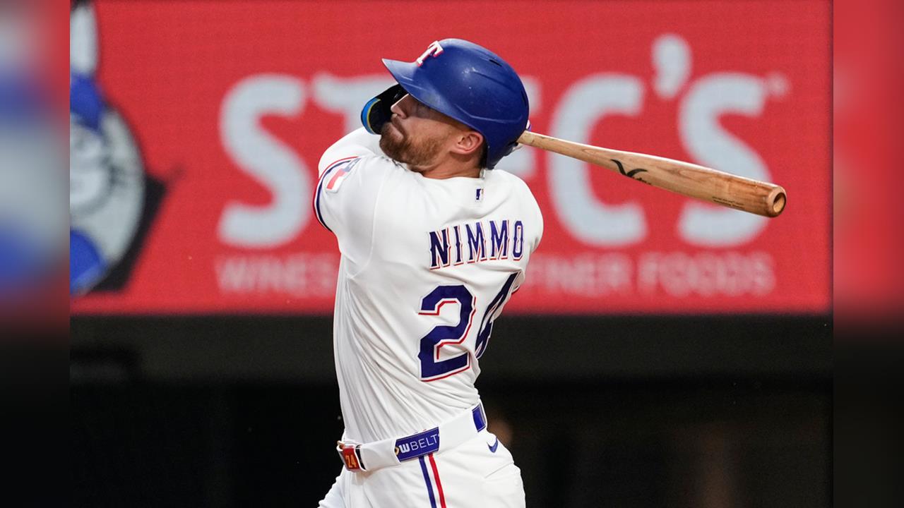 MLB(影)／遊騎兵外野手客場演出沒收全壘打美技！感謝太空人球迷沒干擾致贈簽名球