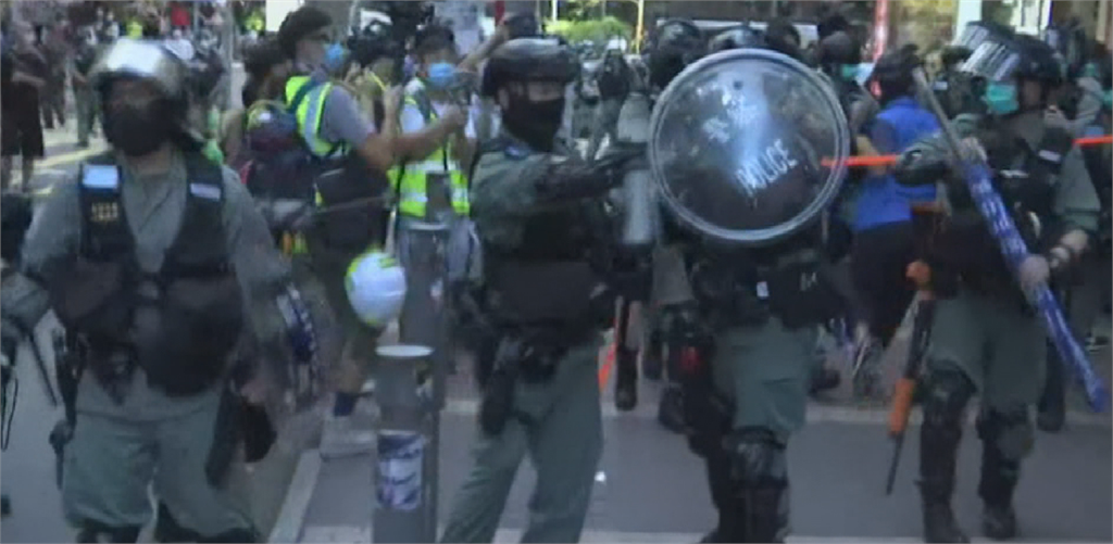 香港6.28靜默遊行 50多人遭警方帶走