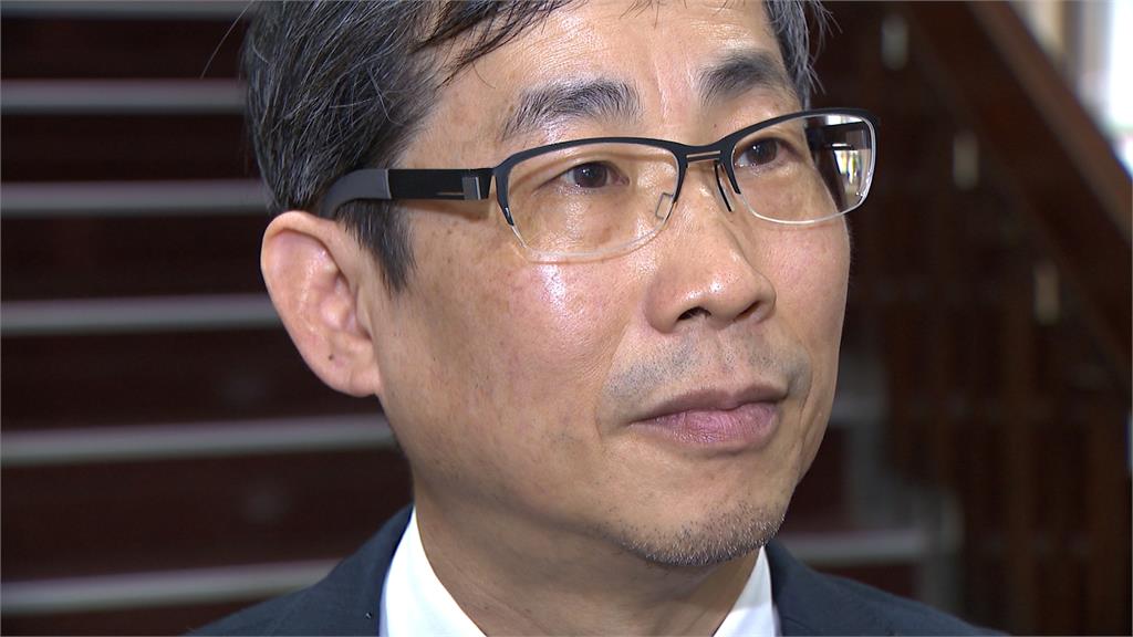 正義形象翻車！　吹哨者張晋源遭爆已婚還周旋３女
