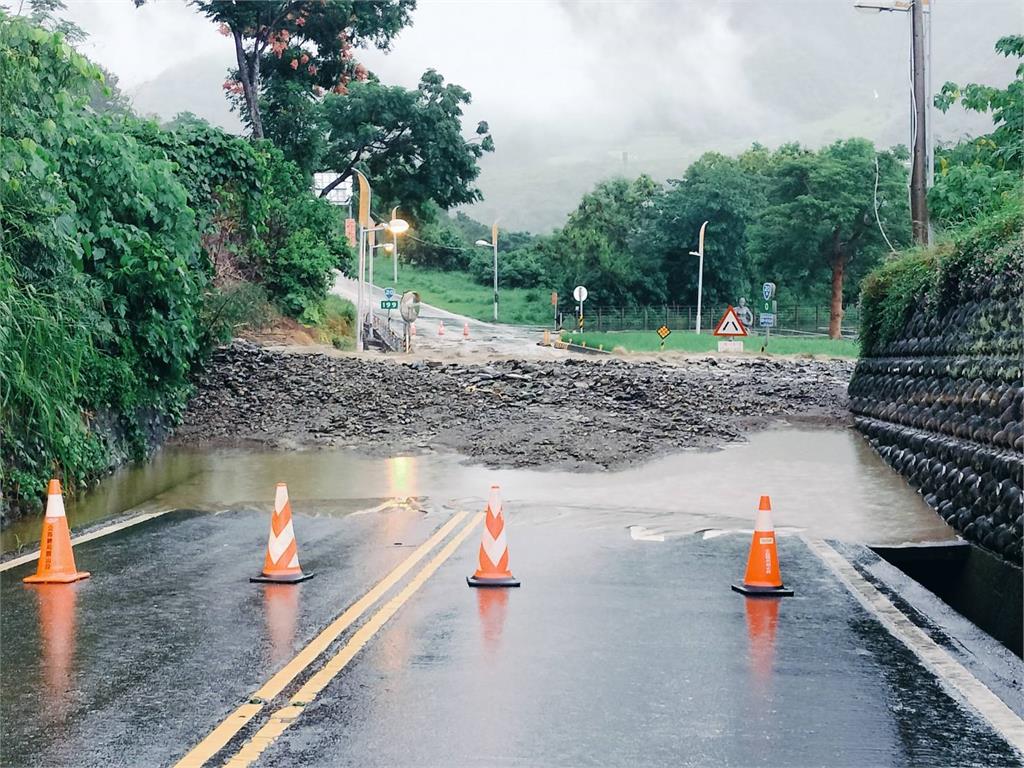 快新聞／山陀兒將登陸！公路局：14路段預警性封閉　台20邊坡坍方