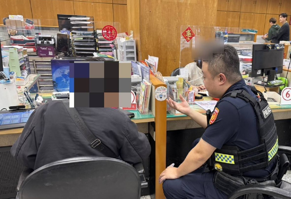 手機訊息露餡　詐團遠端遙控47歲男匯款14萬元