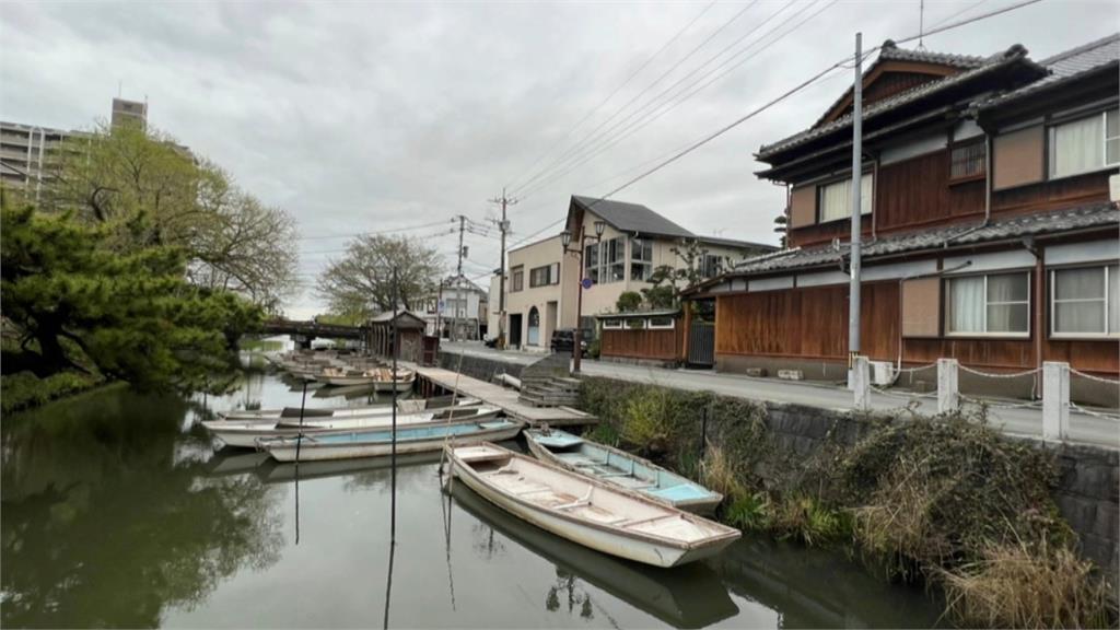 旅客班機延遲又遇入境大塞車　旅遊平台被控不給改船票時間
