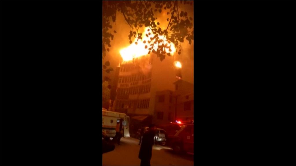 印度新德里旅館大火 至少17死4傷