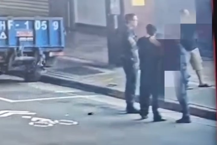 快新聞／北投堂兄弟酒後鬥毆「還對警察出手」！　1男遭壓制送辦