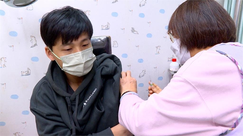 九成流感確診病患未打疫苗 春節連假前16.2萬人就診