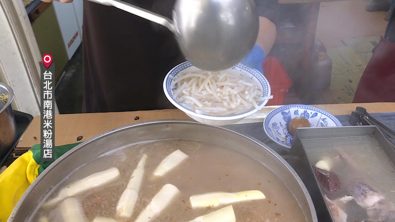 週四低溫南投僅12.8度　米粉湯店湧人潮熱湯暖身