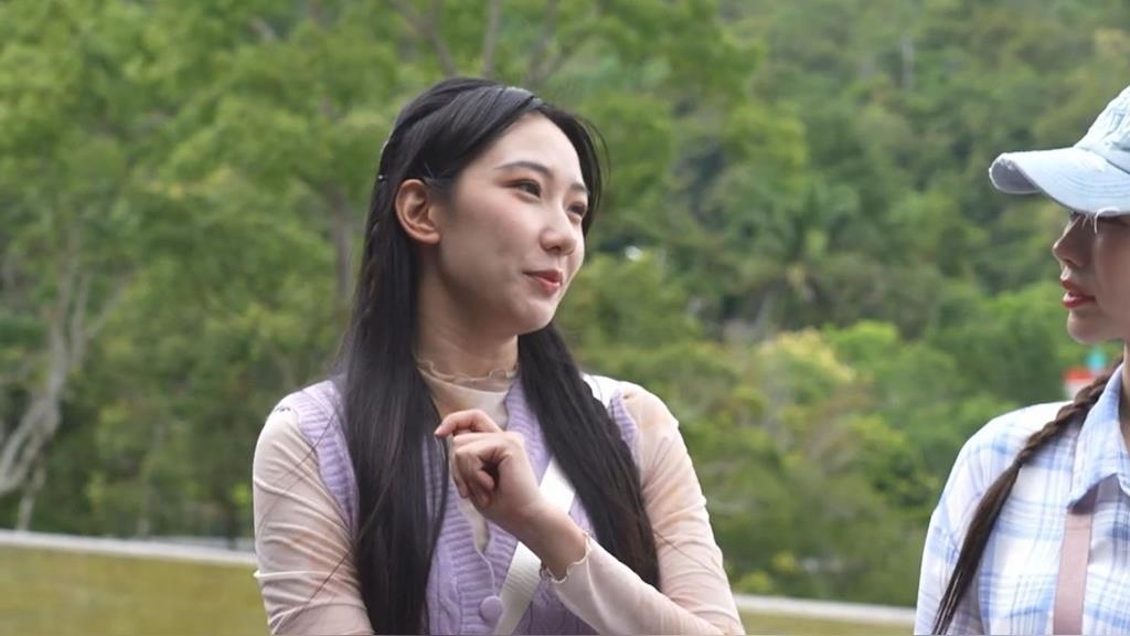 檸檬錄影突暴衝！失控出手攝影師慘被打 她緊急道歉「過程全拍下」