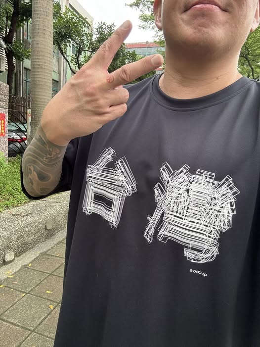 快新聞／「台灣」穿上身投票去！杜汶澤比YA爽喊：聞到自由的氣味