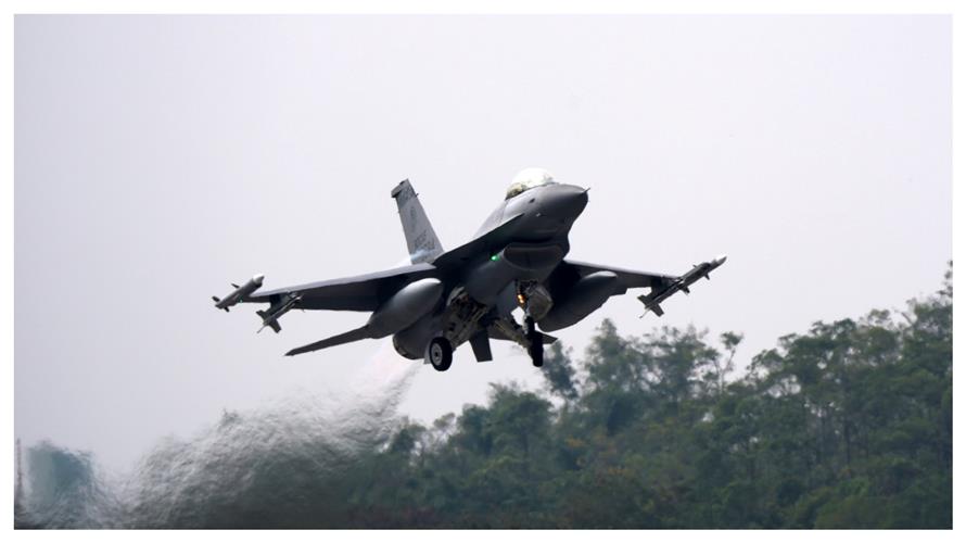 終於付委!1.25兆軍購特別條例過首關 顧立雄盼立院先給簽約授權書