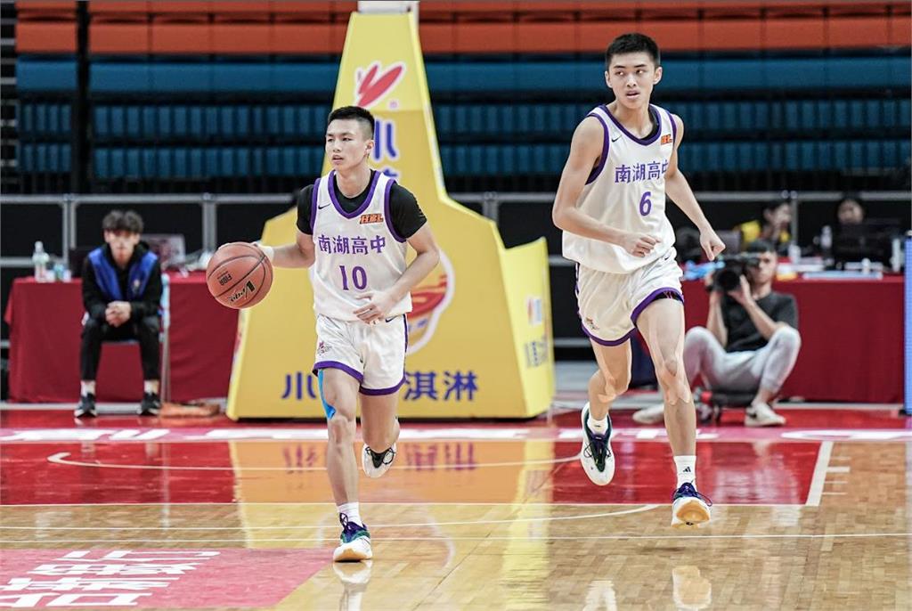 HBL(影)／男生12強複賽　南湖高中、光復高中驚險中奪勝