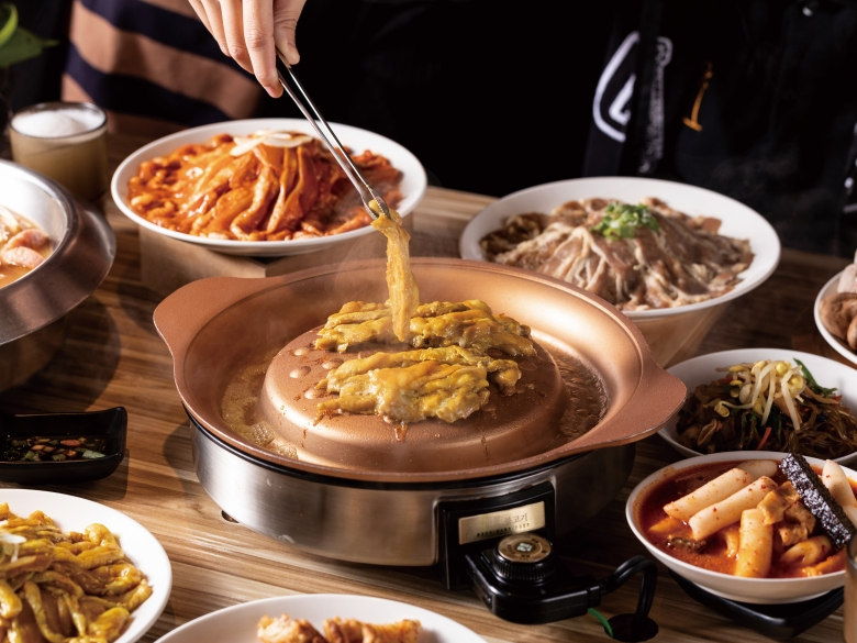 用豆腐鍋蓋起的韓料王國　豆府從代理涓豆腐發跡　做到第一家韓料上櫃公司