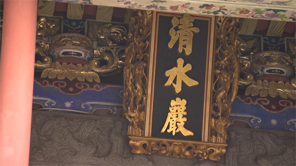 扯！　百年艋舺古蹟祖師廟　遭市府兩度貼告示破壞