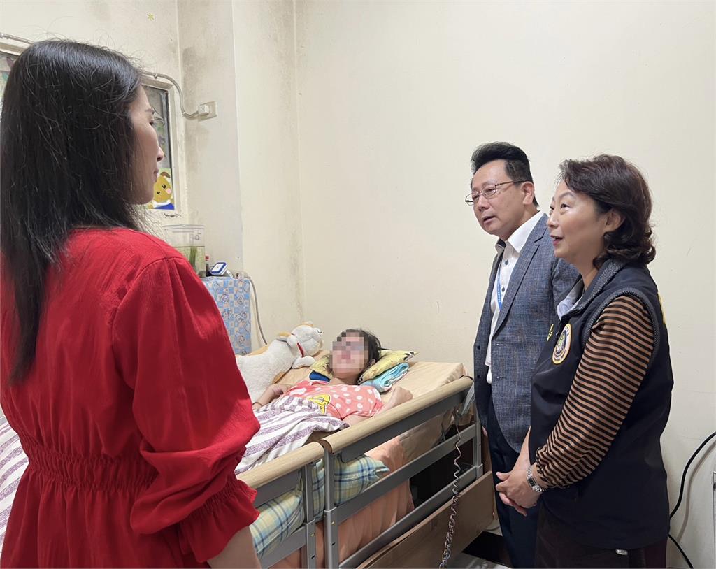 轉動行善的螺絲　移民署攜手賽珍珠基金會助罕病新二代家庭