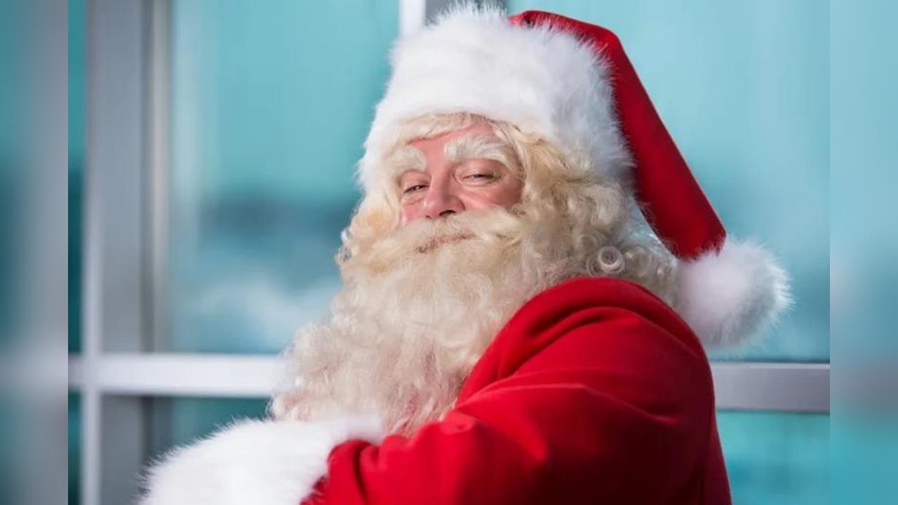 快新聞／童話夢碎！國小老師告訴學童「沒有聖誕老人」　慘被市議會約談