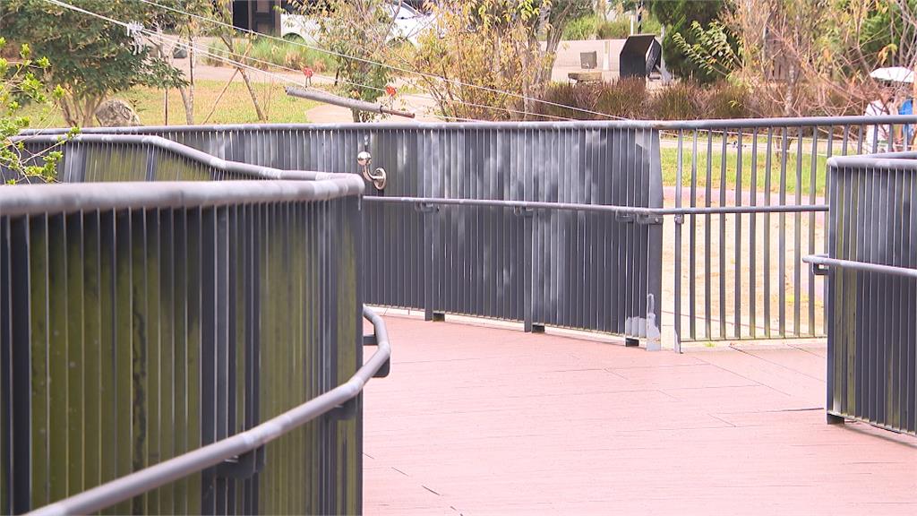 欄杆會電人? 民眾走大甲鐵砧山步道"意外被電"嚇壞