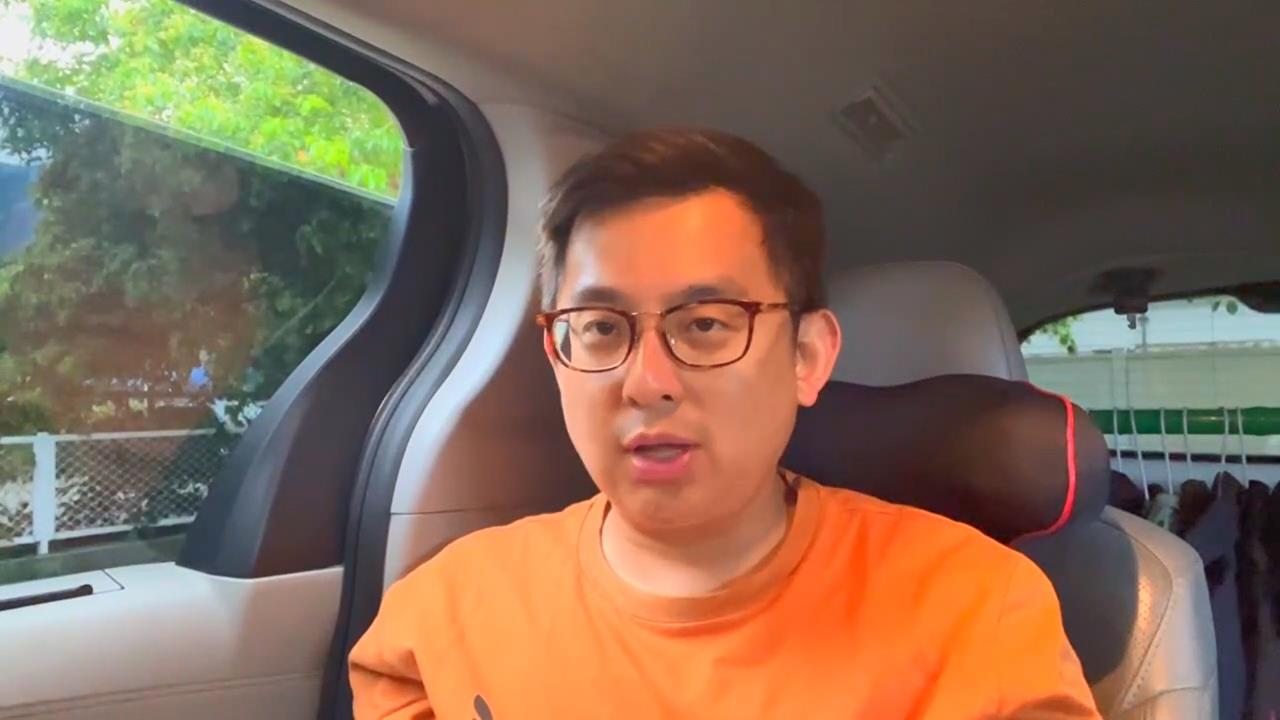 快新聞／李四川合照「角頭」風暴延燒　卓冠廷轟「處理不及格」：提油救火