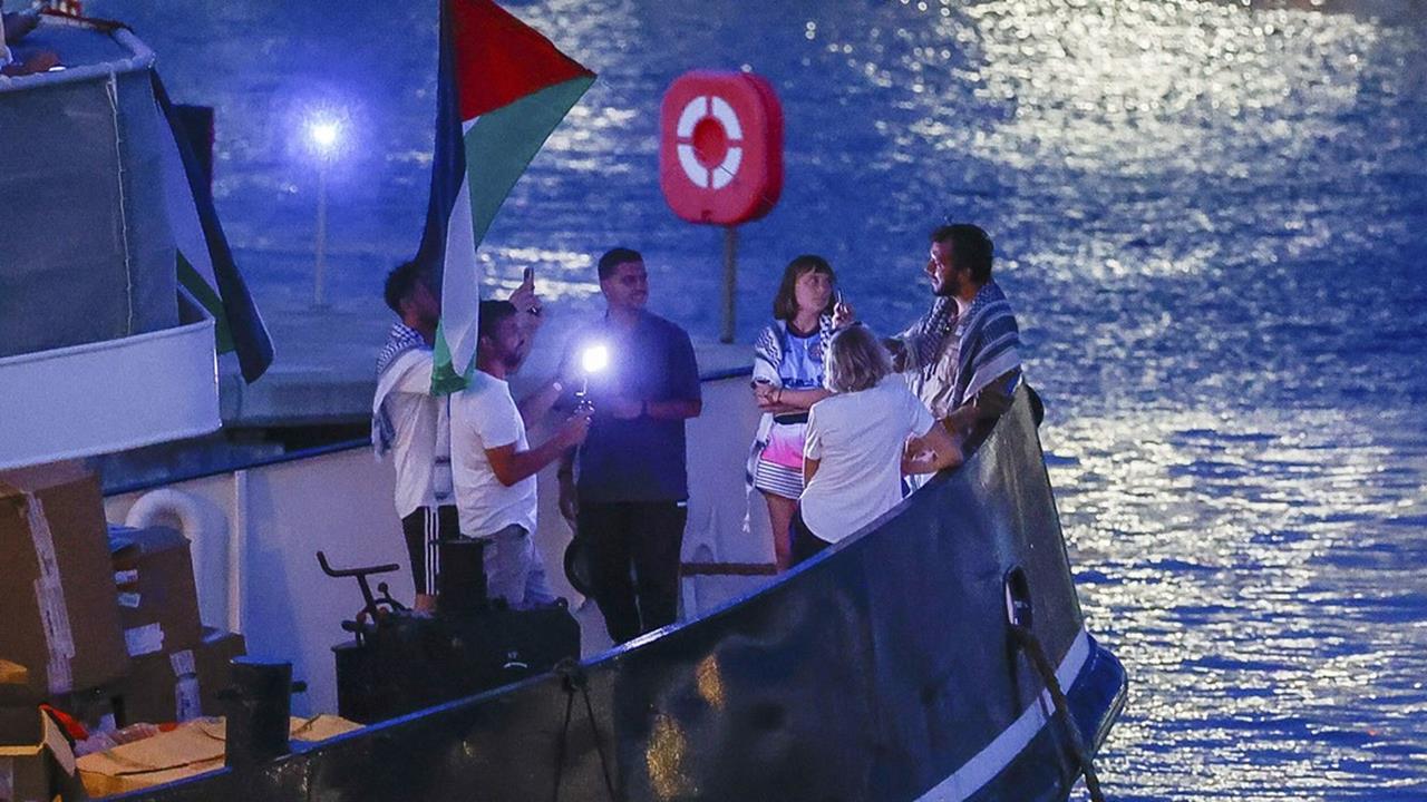 快新聞／出奧步了？瑞典環保少女「加薩援助船隊」　海上遭無人機攻擊起火