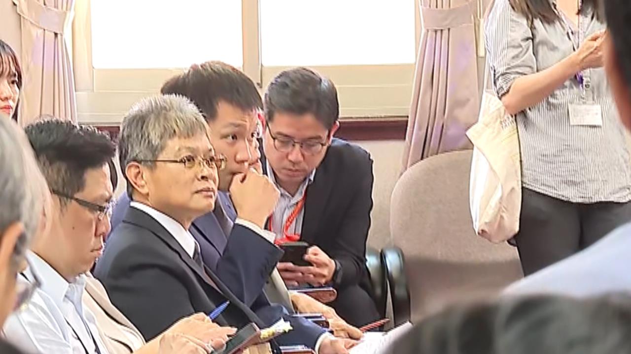李洋「罰站」風波後首現身立院　綠委叫屈「為朝野和諧只能忍」