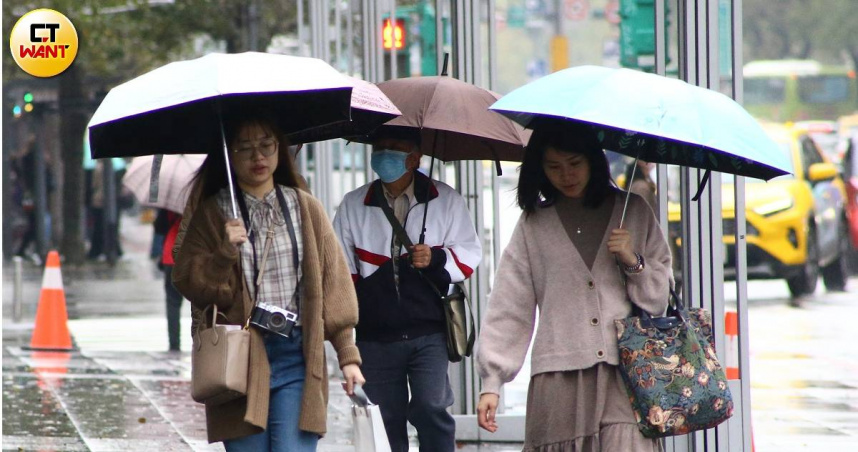 全台進入春雨模式！2縣市大雨特報　下波冷空氣「這時間」南下