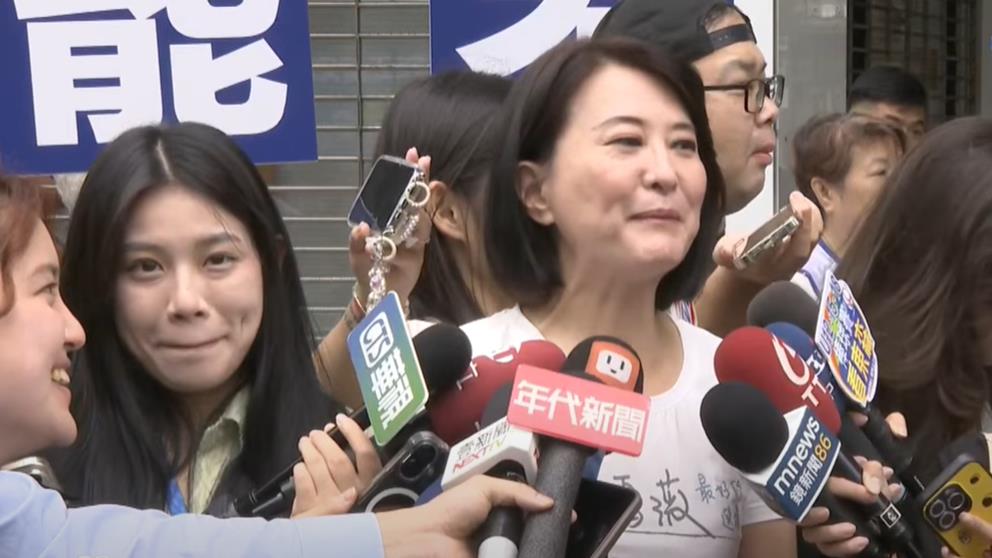 61歲王鴻薇生日「想要這個」!竟許願「大罷免大成功」現場記者全破防