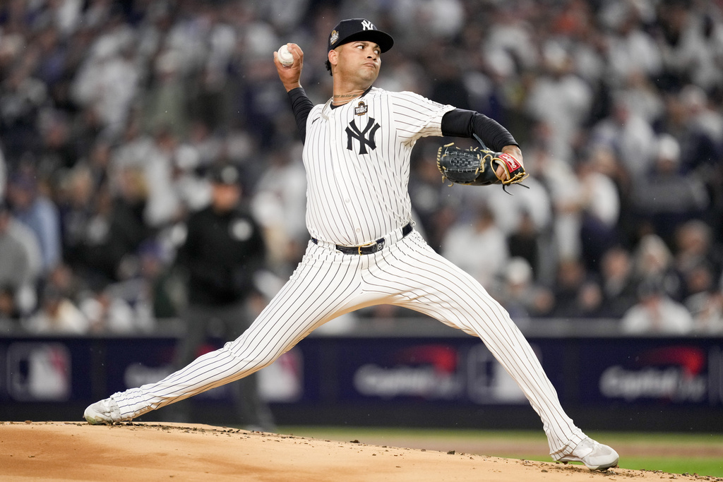 MLB(影)/洋基新人王右闊背肌嚴重拉傷 恐將缺陣數個月
