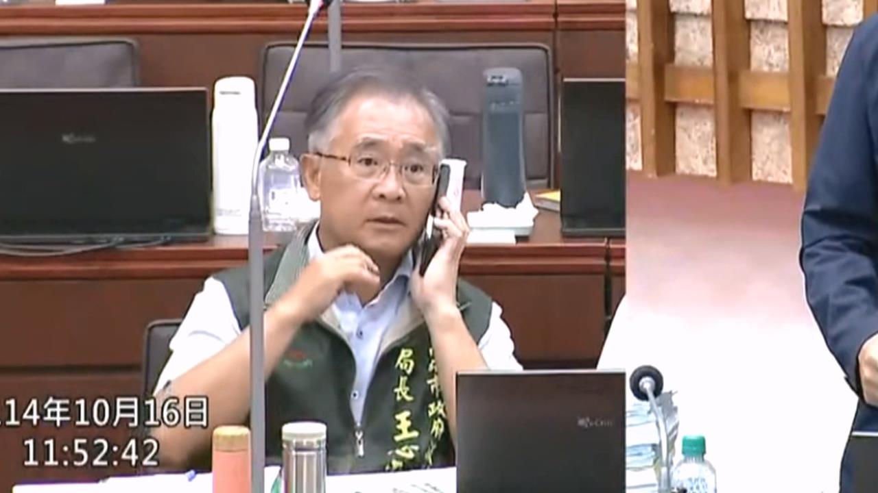 質詢忙接市長電話!高雄消防局長挨轟 陳其邁揭通話內容