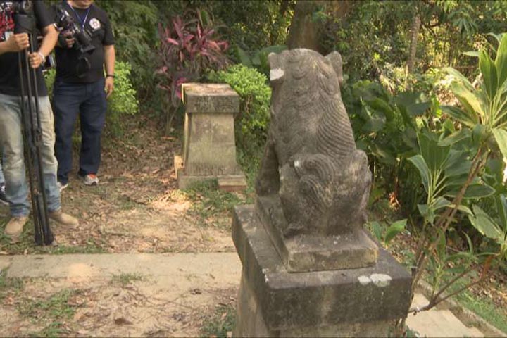  放開那隻石狛犬！神社古蹟遭破壞