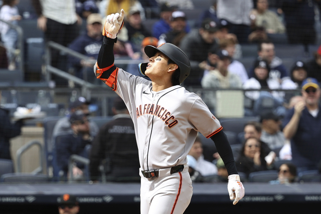 MLB(影)／「風之孫」前進紐約大爆發！李政厚單場雙響砲巨人逆轉勝洋基