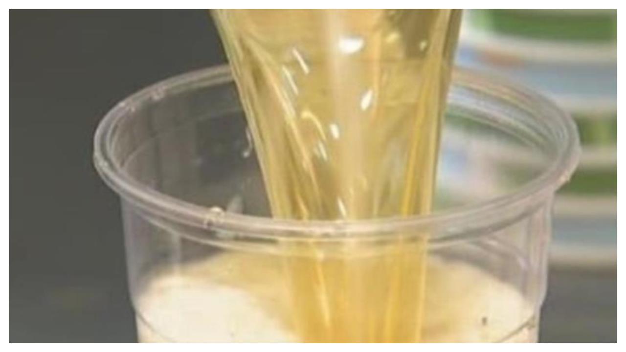 南韓「手動封飲料」台人嚇傻!內行曝「1神機」竟是台灣發明:世界第一