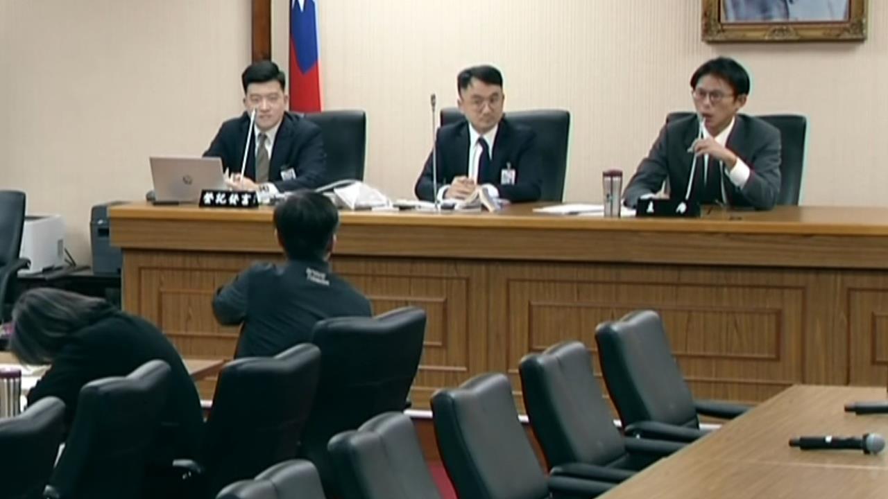 民眾黨團提案延會到明年　鍾佳濱：保護傘撐到明年也沒用