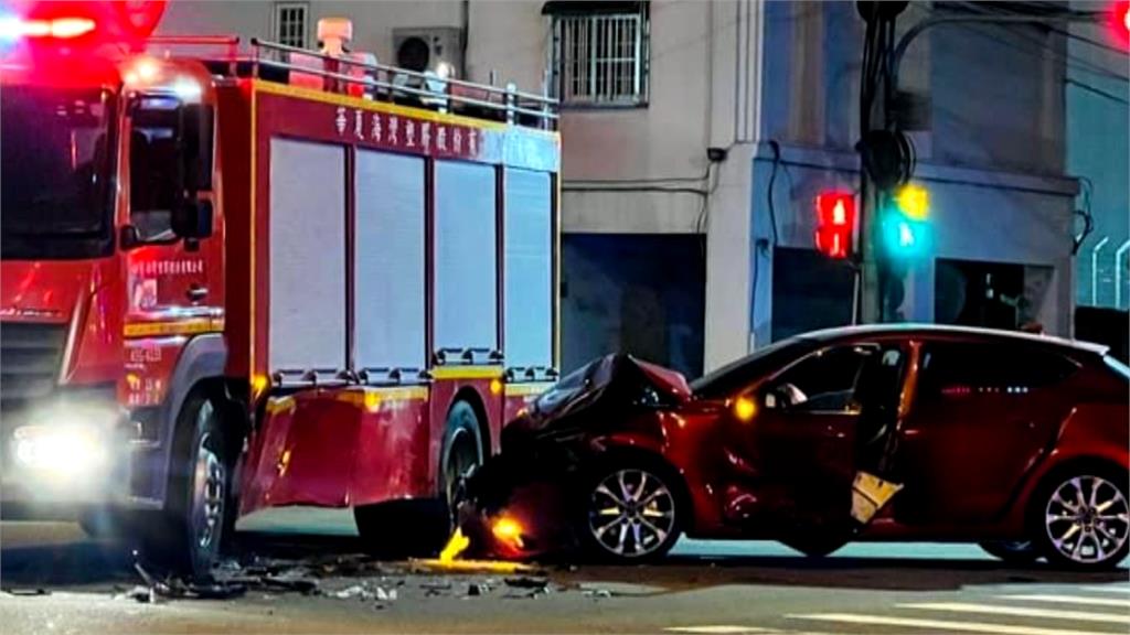 苗栗頭份塑膠公司二度火警　碰！廠商自有消防車出車禍