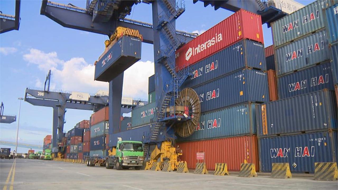 22歲正妹買房豪付頭期款!網一看本業驚「入行3年月新20萬↑」秒跪:有夠猛