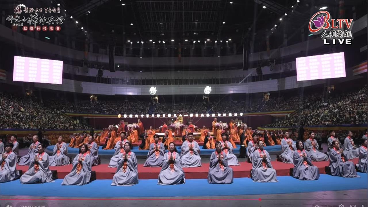 贏南韓秘密武器找到了！佛光山法師唸疏文「替台灣隊祈福」萬人加持　網驚：太玄