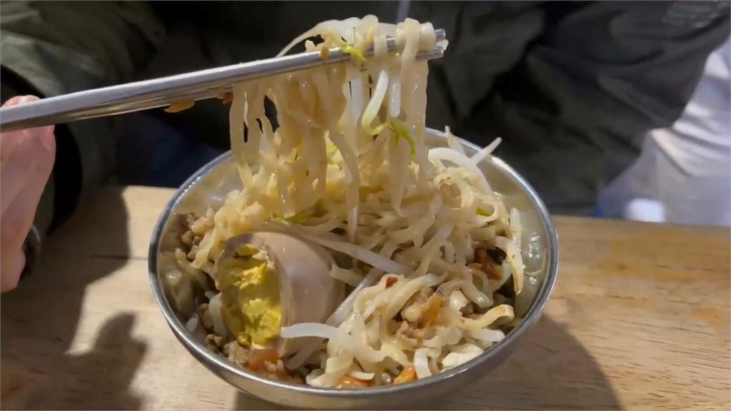 台灣趴趴走／台北出現不輸「台南美味」的台南美味　晴光市場裡的料多鹽水意麵！