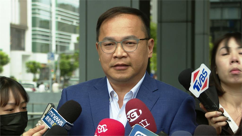 快新聞／議場座位正後方就是王義川！　吳思瑤：以後黃國昌開直播當背後靈