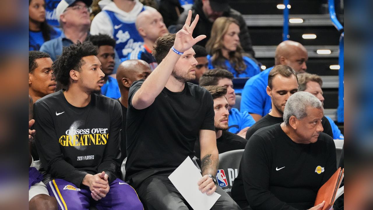 NBA(影)／唐西奇展現大哥風範！1600萬包機招待湖人隊友前往斯洛維尼亞