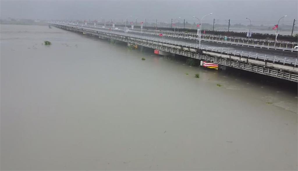 快新聞/溪水暴漲! 蘭陽大橋今晚19時起預警性封閉