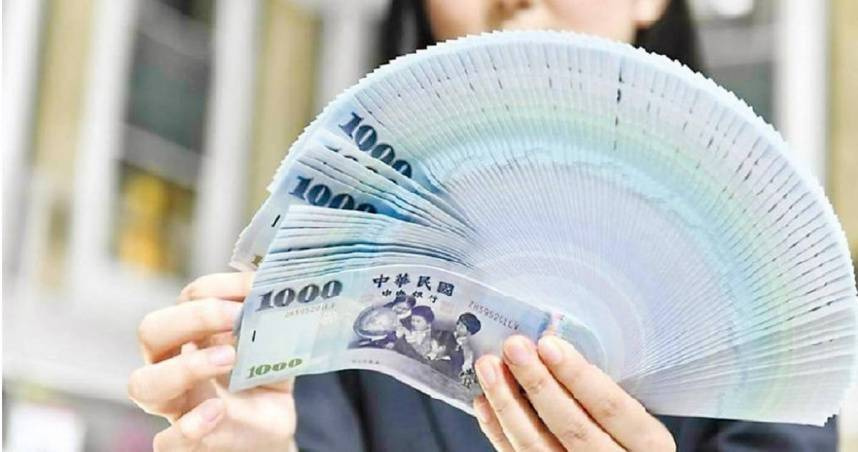 匯率「3年來最甜」網銀連日大塞車！ 內行人「曝1招」：秒換不用排隊