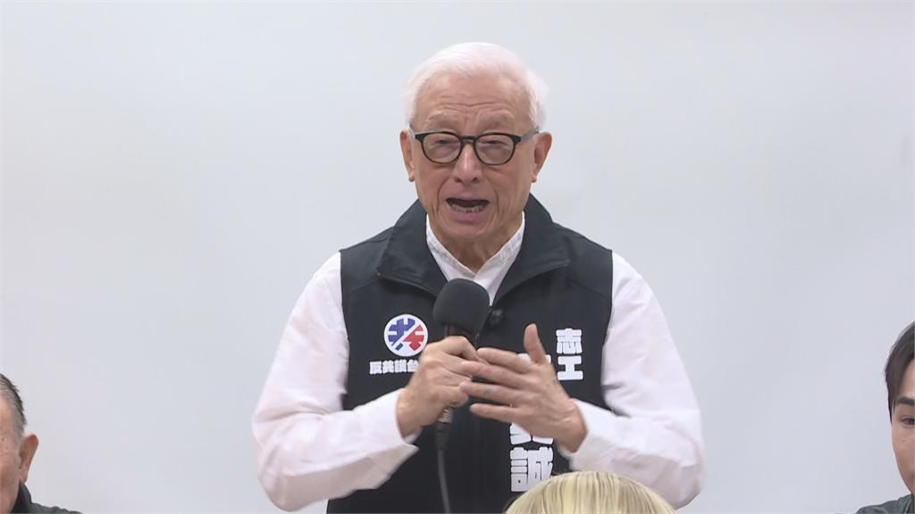 快新聞／呼籲週六上凱道參加「拒絕統戰」活動　曹興誠：大罷免務必成功