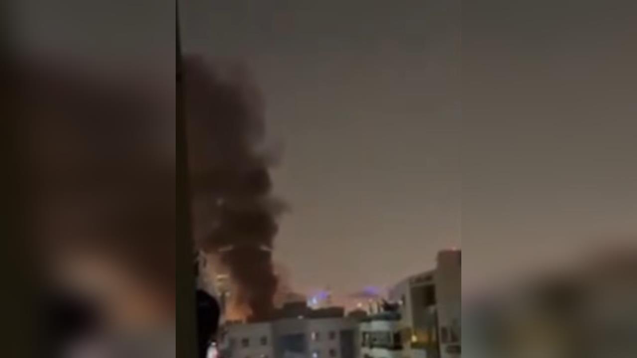 快新聞／美國駐杜拜領事館疑遭伊朗攻擊！黑色濃煙狂竄　無人傷亡